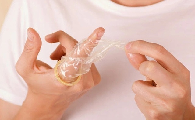 Các lưu ý khi tự sướng bằng bao cao su